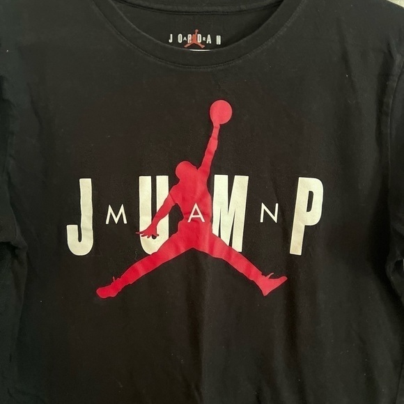air jordan jumpman Graphic T-shirt Teenager 13-15 Yrs Old Men’s Small Black Red - Picture 3 of 7
